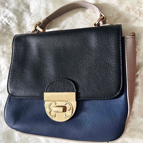 SATCHEL/CROSSBODY, EMMA FOX, LEATHER, BLACK NAVY BEIGE, HAS TOP HANDLE, REMOVABL - Picture 2 of 14